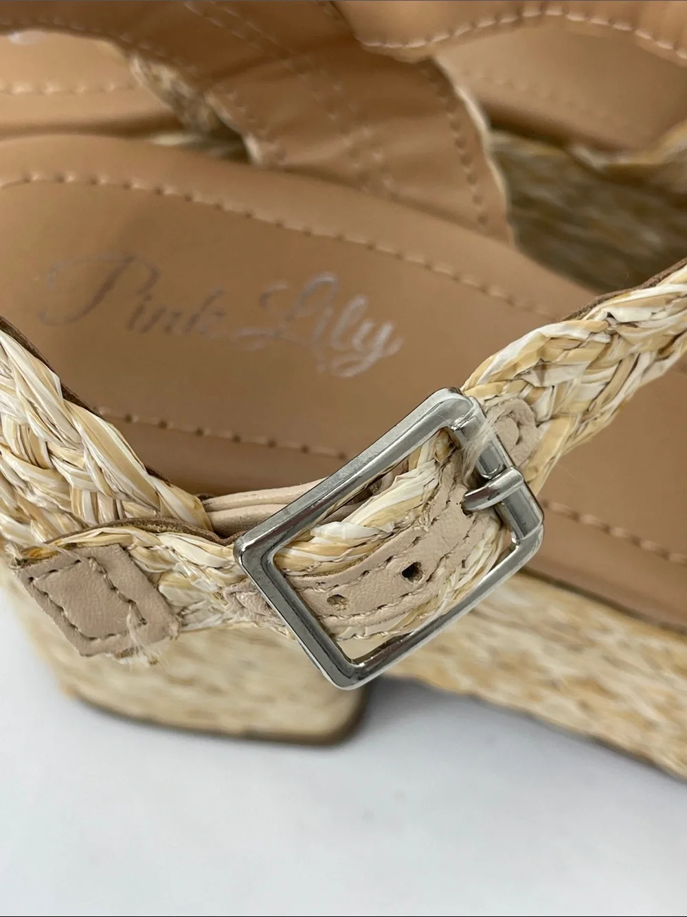 PINK LILY Woven Straw Platform Sandals - Natural SIZE 8.5 NWOT